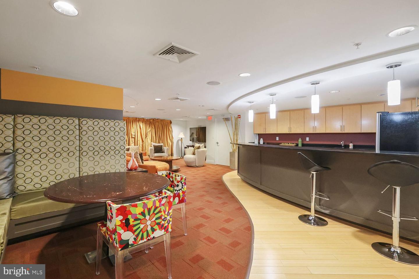 915 E ST NW #403, WASHINGTON, District Of Columbia 20004, 1 Bedroom Bedrooms, ,1 BathroomBathrooms,Residential,For sale,915 E ST NW #403,DCDC2203210 MLS # DCDC2203210