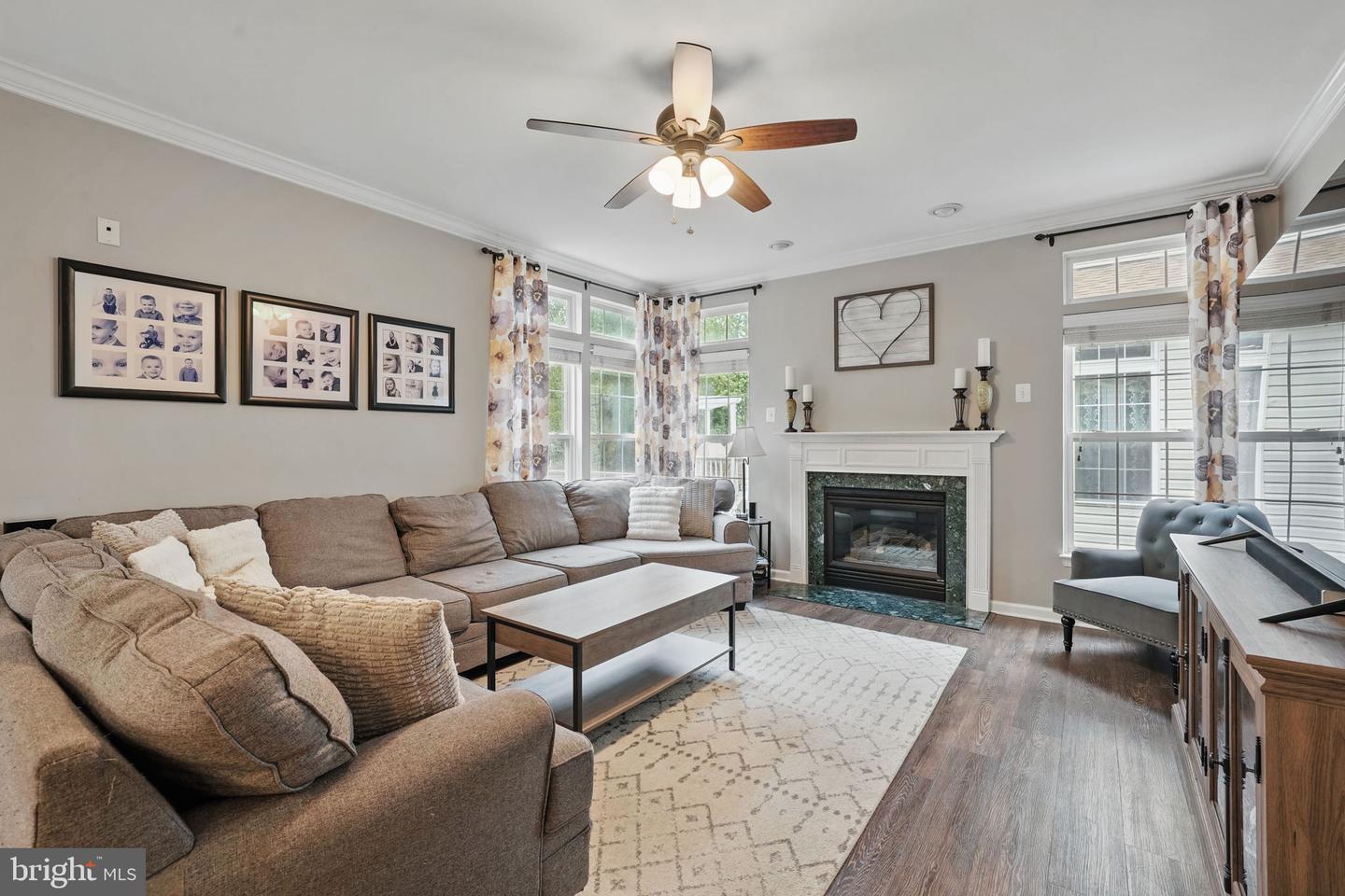 25892 PINEBLUFF, CHANTILLY, Virginia 20152, 4 Bedrooms Bedrooms, ,3 BathroomsBathrooms,Residential,For sale,25892 PINEBLUFF,VALO2098308 MLS # VALO2098308