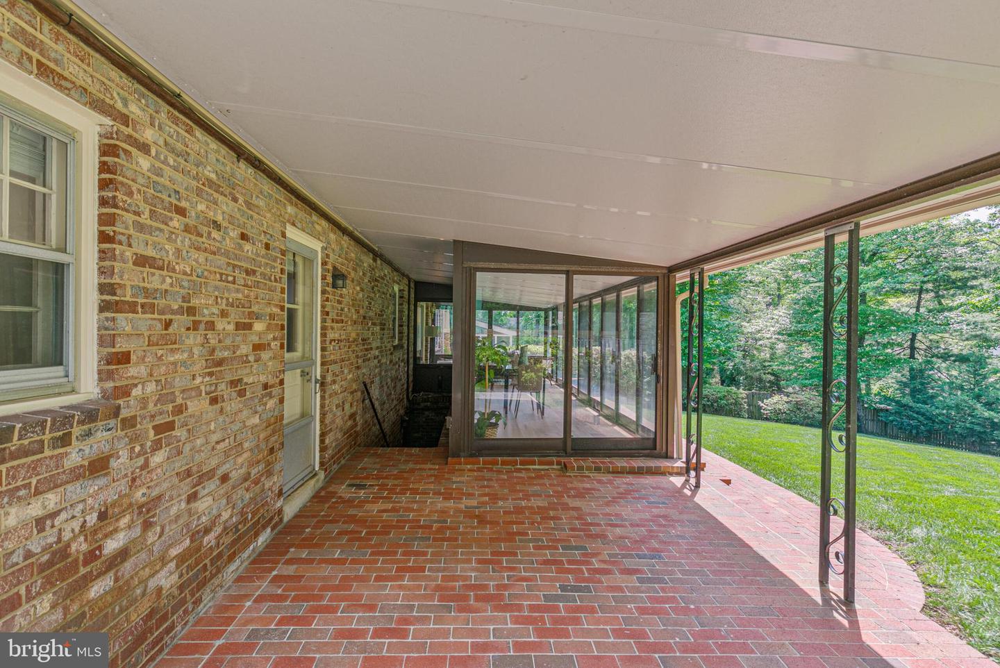 1334 ELSINORE AVE, MCLEAN, Virginia 22102, 4 Bedrooms Bedrooms, ,2 BathroomsBathrooms,Residential,For sale,1334 ELSINORE AVE,VAFX2244262 MLS # VAFX2244262