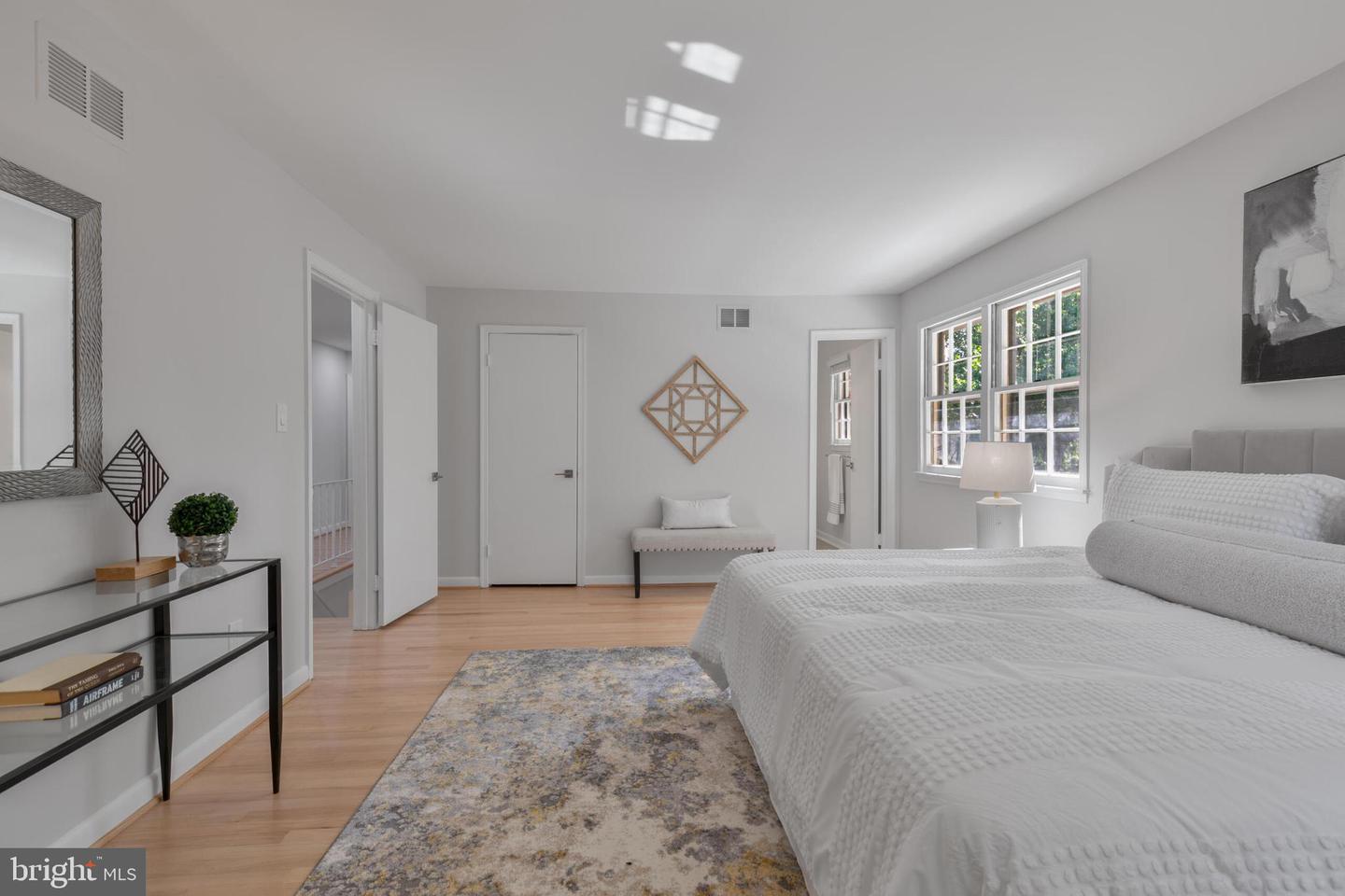 1334 ELSINORE AVE, MCLEAN, Virginia 22102, 4 Bedrooms Bedrooms, ,2 BathroomsBathrooms,Residential,For sale,1334 ELSINORE AVE,VAFX2244262 MLS # VAFX2244262