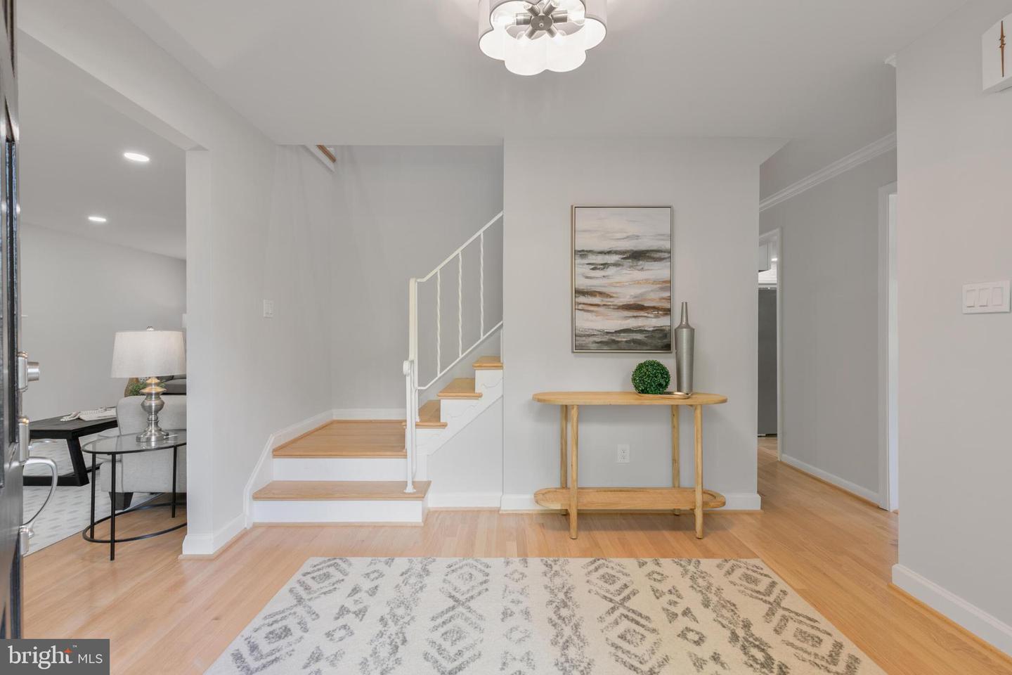 1334 ELSINORE AVE, MCLEAN, Virginia 22102, 4 Bedrooms Bedrooms, ,2 BathroomsBathrooms,Residential,For sale,1334 ELSINORE AVE,VAFX2244262 MLS # VAFX2244262