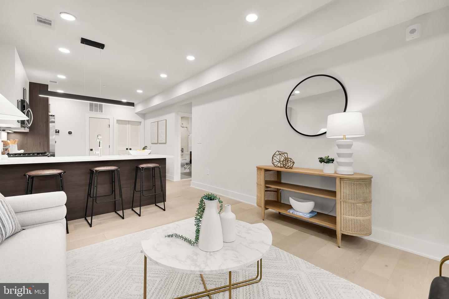 3934 14TH ST NW #101, WASHINGTON, District Of Columbia 20011, 2 Bedrooms Bedrooms, ,1 BathroomBathrooms,Residential,For sale,3934 14TH ST NW #101,DCDC2203232 MLS # DCDC2203232