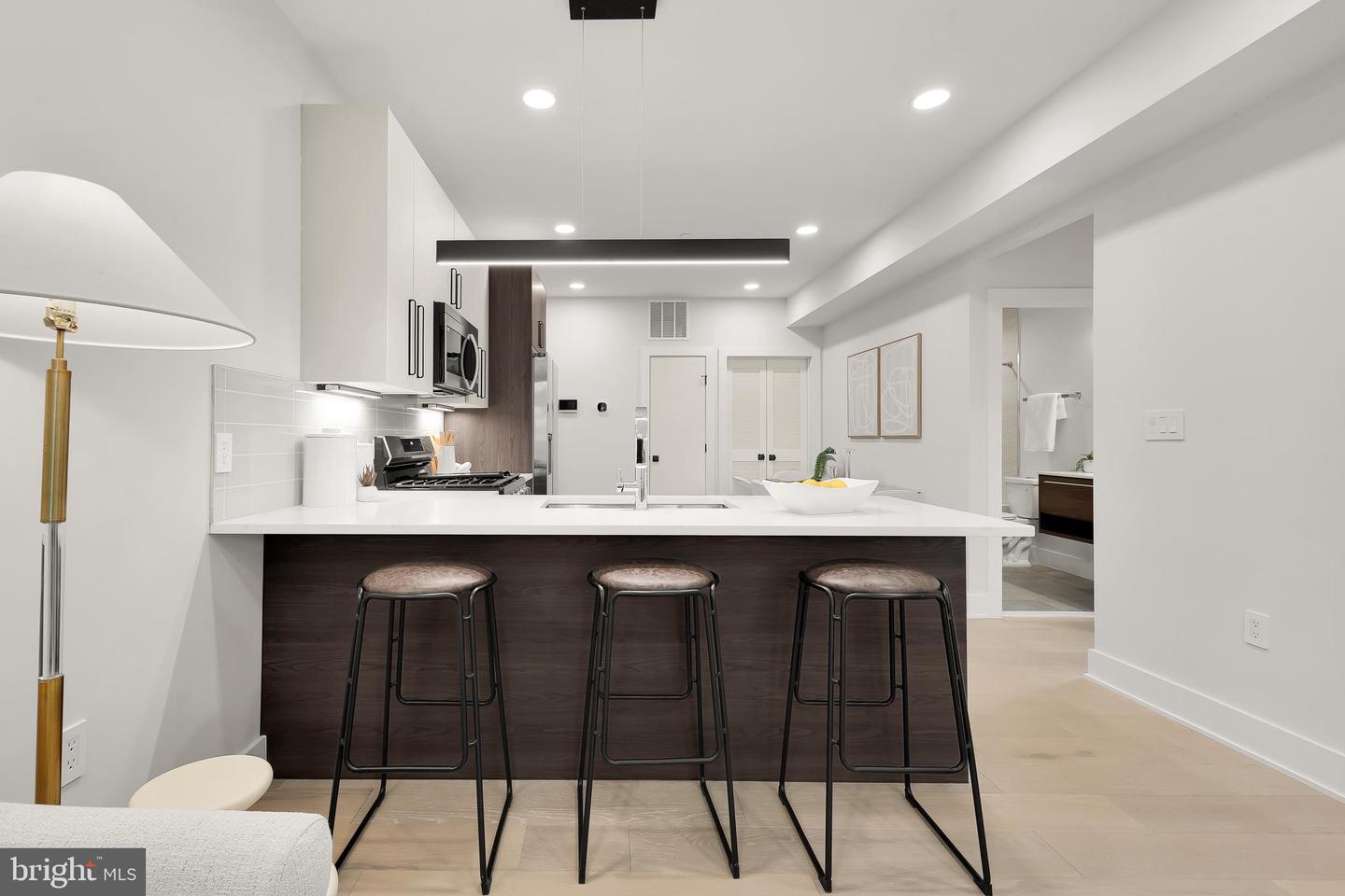 3934 14TH ST NW #101, WASHINGTON, District Of Columbia 20011, 2 Bedrooms Bedrooms, ,1 BathroomBathrooms,Residential,For sale,3934 14TH ST NW #101,DCDC2203232 MLS # DCDC2203232