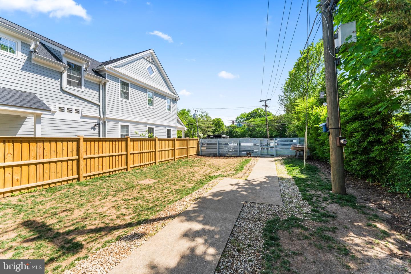 3129 7TH ST N, ARLINGTON, Virginia 22201, 2 Bedrooms Bedrooms, ,2 BathroomsBathrooms,Residential,For sale,3129 7TH ST N,VAAR2058442 MLS # VAAR2058442