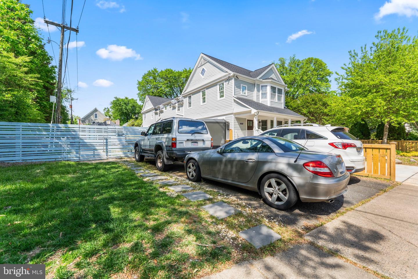 3129 7TH ST N, ARLINGTON, Virginia 22201, 2 Bedrooms Bedrooms, ,2 BathroomsBathrooms,Residential,For sale,3129 7TH ST N,VAAR2058442 MLS # VAAR2058442