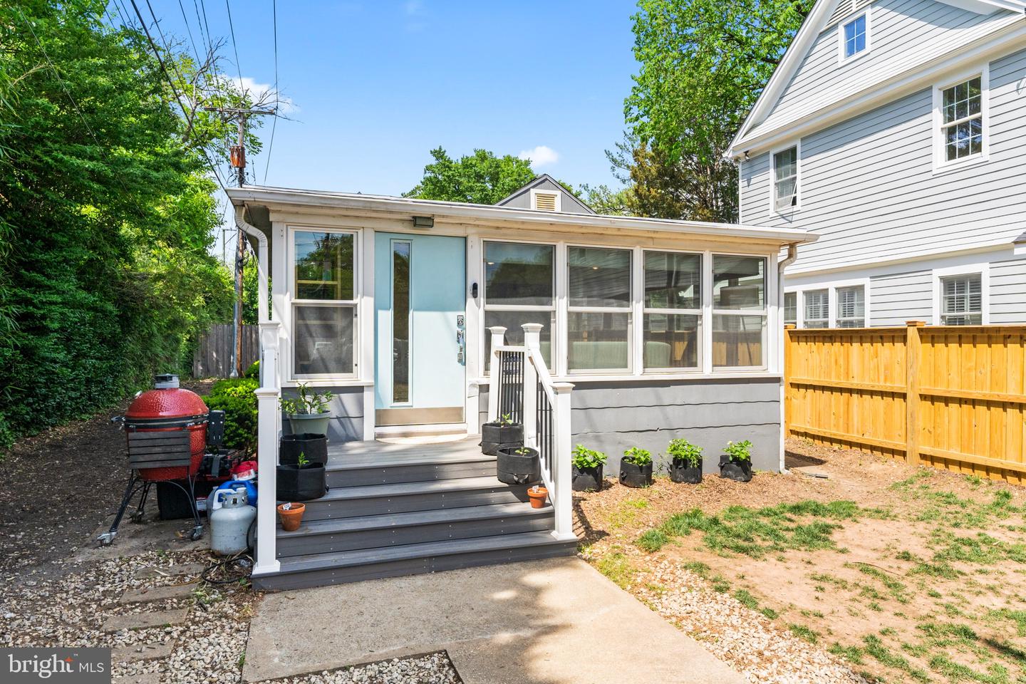3129 7TH ST N, ARLINGTON, Virginia 22201, 2 Bedrooms Bedrooms, ,2 BathroomsBathrooms,Residential,For sale,3129 7TH ST N,VAAR2058442 MLS # VAAR2058442