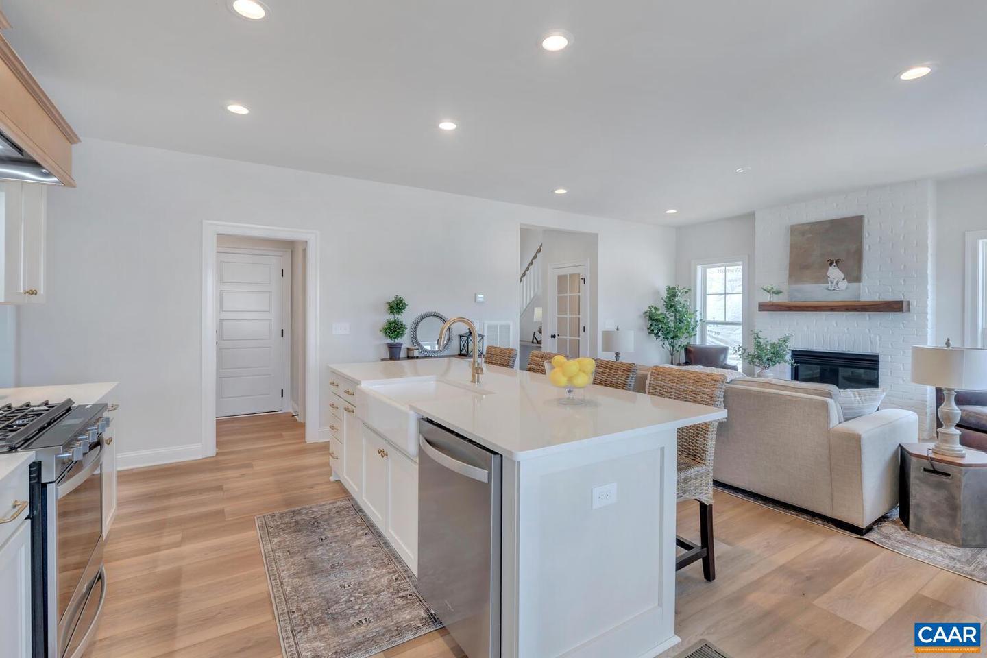 300 FOWLER ST, CHARLOTTESVILLE, Virginia 22901, 3 Bedrooms Bedrooms, ,2 BathroomsBathrooms,Residential,For sale,300 FOWLER ST,665133 MLS # 665133
