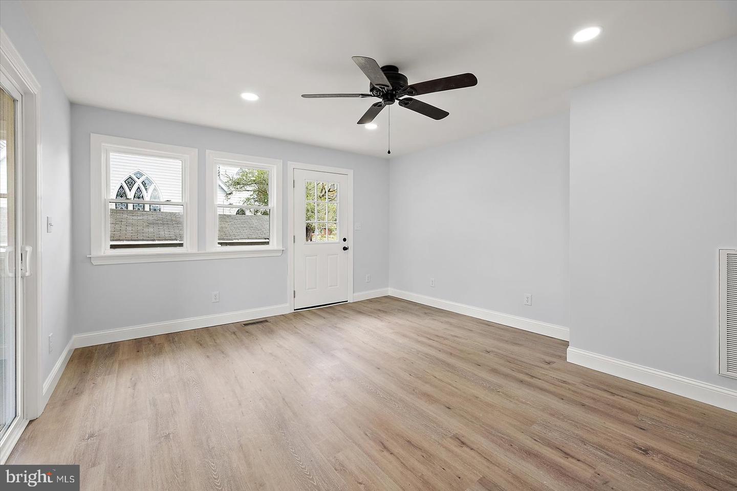 31015 DEPOT ST, NEW CHURCH, Virginia 23415, 3 Bedrooms Bedrooms, ,3 BathroomsBathrooms,Residential,For sale,31015 DEPOT ST,VAAC2001904 MLS # VAAC2001904