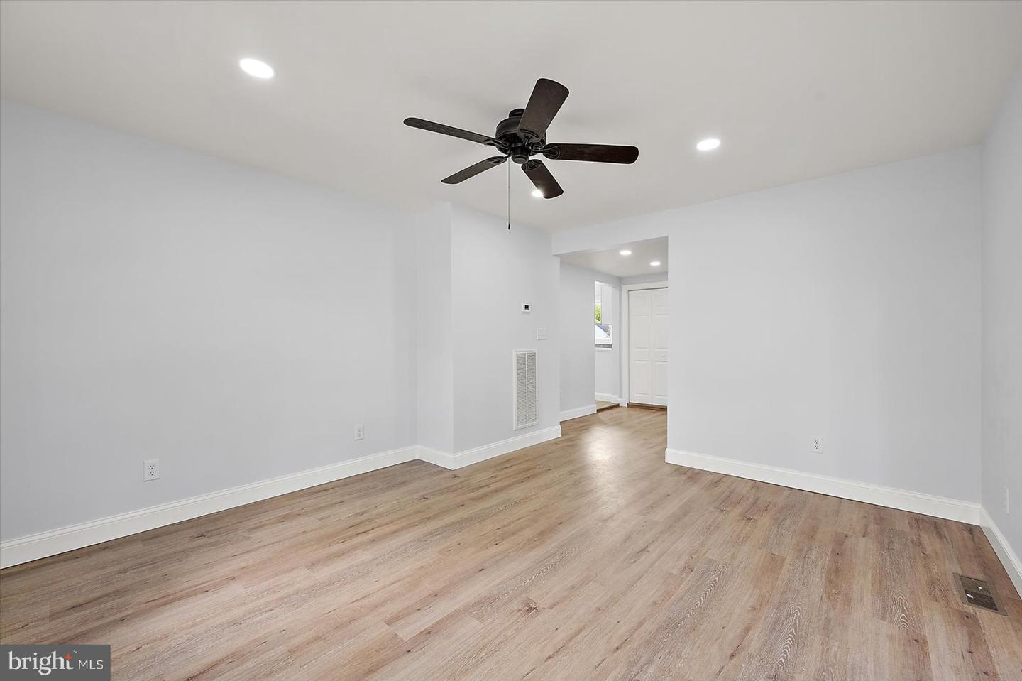 31015 DEPOT ST, NEW CHURCH, Virginia 23415, 3 Bedrooms Bedrooms, ,3 BathroomsBathrooms,Residential,For sale,31015 DEPOT ST,VAAC2001904 MLS # VAAC2001904