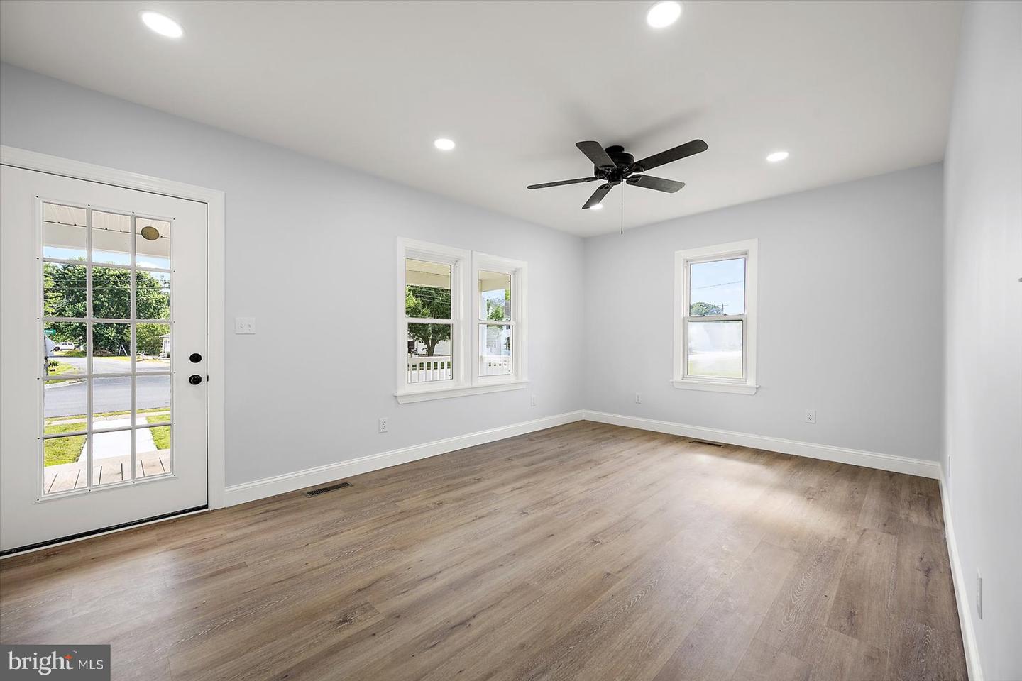 31015 DEPOT ST, NEW CHURCH, Virginia 23415, 3 Bedrooms Bedrooms, ,3 BathroomsBathrooms,Residential,For sale,31015 DEPOT ST,VAAC2001904 MLS # VAAC2001904