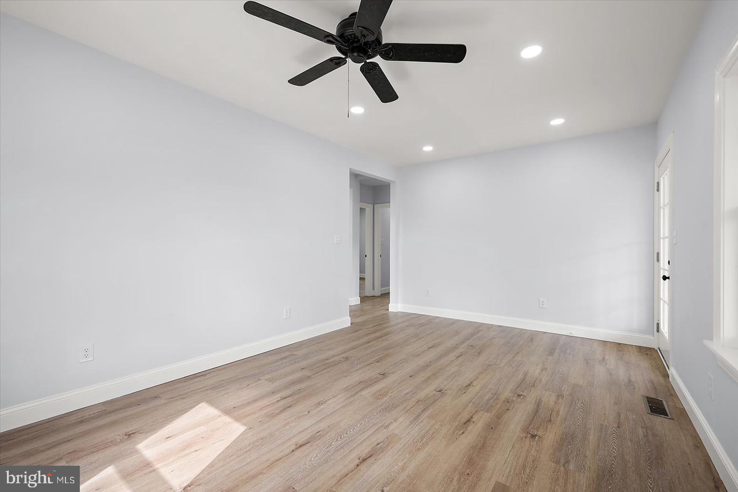 31015 DEPOT ST, NEW CHURCH, Virginia 23415, 3 Bedrooms Bedrooms, ,3 BathroomsBathrooms,Residential,For sale,31015 DEPOT ST,VAAC2001904 MLS # VAAC2001904