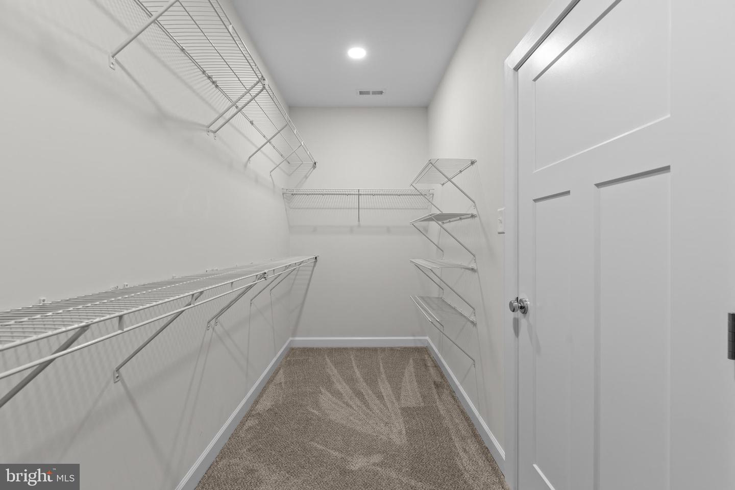 6978 BRAY RD, HAYES, Virginia 23072, 4 Bedrooms Bedrooms, 8 Rooms Rooms,3 BathroomsBathrooms,Residential,For sale,6978 BRAY RD,VAGV2000142 MLS # VAGV2000142