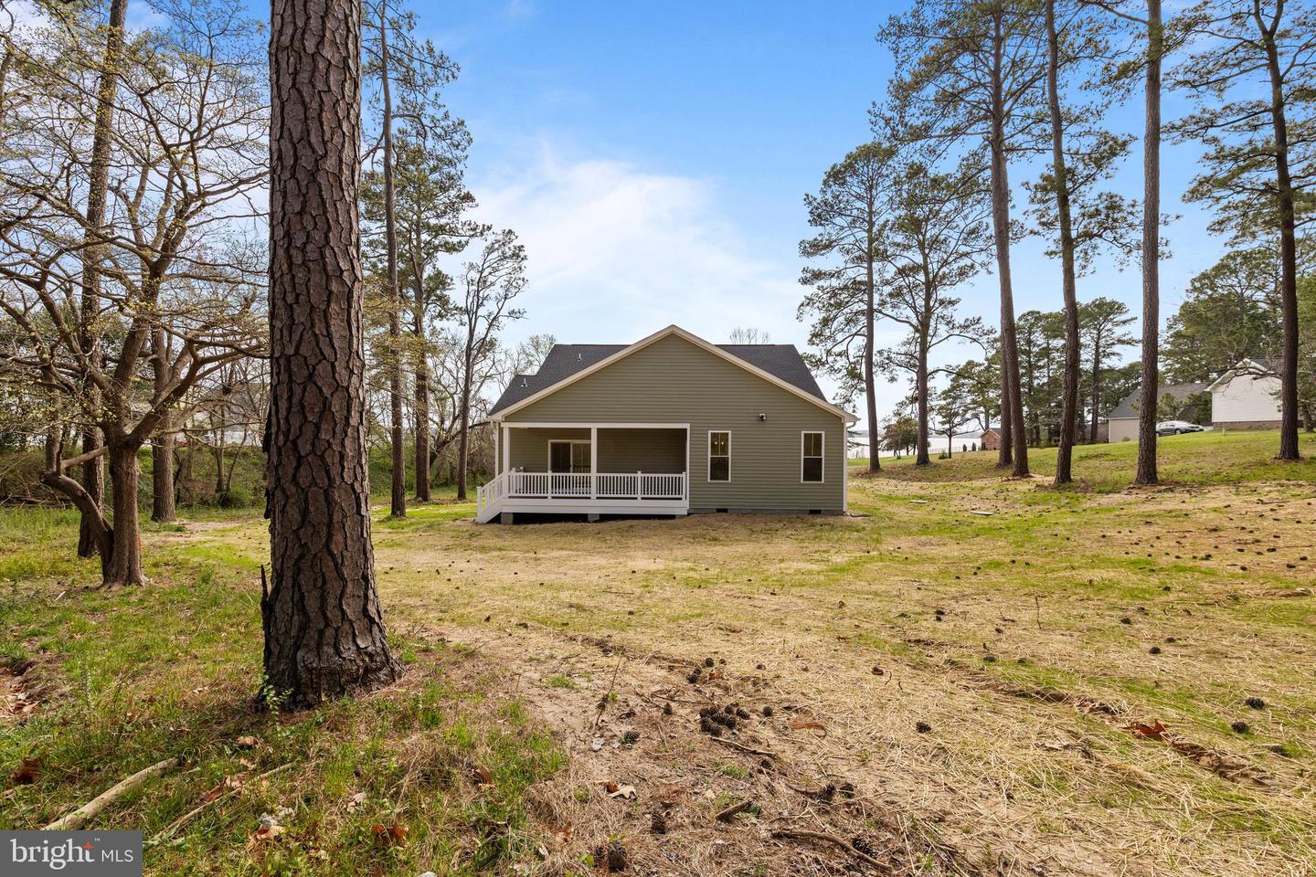 6978 BRAY RD, HAYES, Virginia 23072, 4 Bedrooms Bedrooms, 8 Rooms Rooms,3 BathroomsBathrooms,Residential,For sale,6978 BRAY RD,VAGV2000142 MLS # VAGV2000142