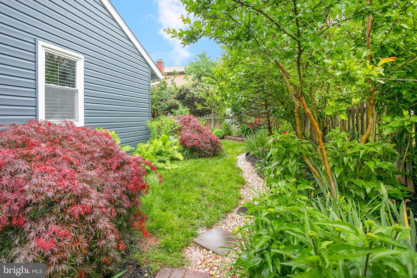 261 E JUNIPER AVE, STERLING, Virginia 20164, 3 Bedrooms Bedrooms, ,2 BathroomsBathrooms,Residential,For sale,261 E JUNIPER AVE,VALO2098342 MLS # VALO2098342