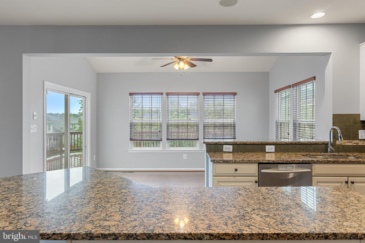 9 EISENTOWN DR, LOVETTSVILLE, Virginia 20180, 5 Bedrooms Bedrooms, ,3 BathroomsBathrooms,Residential,For sale,9 EISENTOWN DR,VALO2098350 MLS # VALO2098350