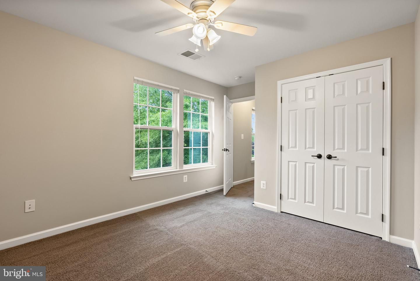 9 EISENTOWN DR, LOVETTSVILLE, Virginia 20180, 5 Bedrooms Bedrooms, ,3 BathroomsBathrooms,Residential,For sale,9 EISENTOWN DR,VALO2098350 MLS # VALO2098350