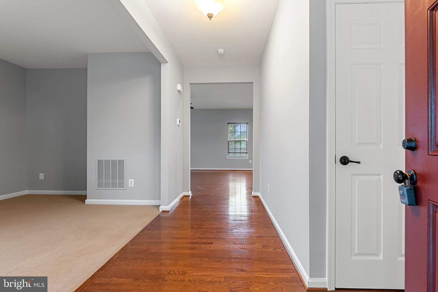 9 EISENTOWN DR, LOVETTSVILLE, Virginia 20180, 5 Bedrooms Bedrooms, ,3 BathroomsBathrooms,Residential,For sale,9 EISENTOWN DR,VALO2098350 MLS # VALO2098350