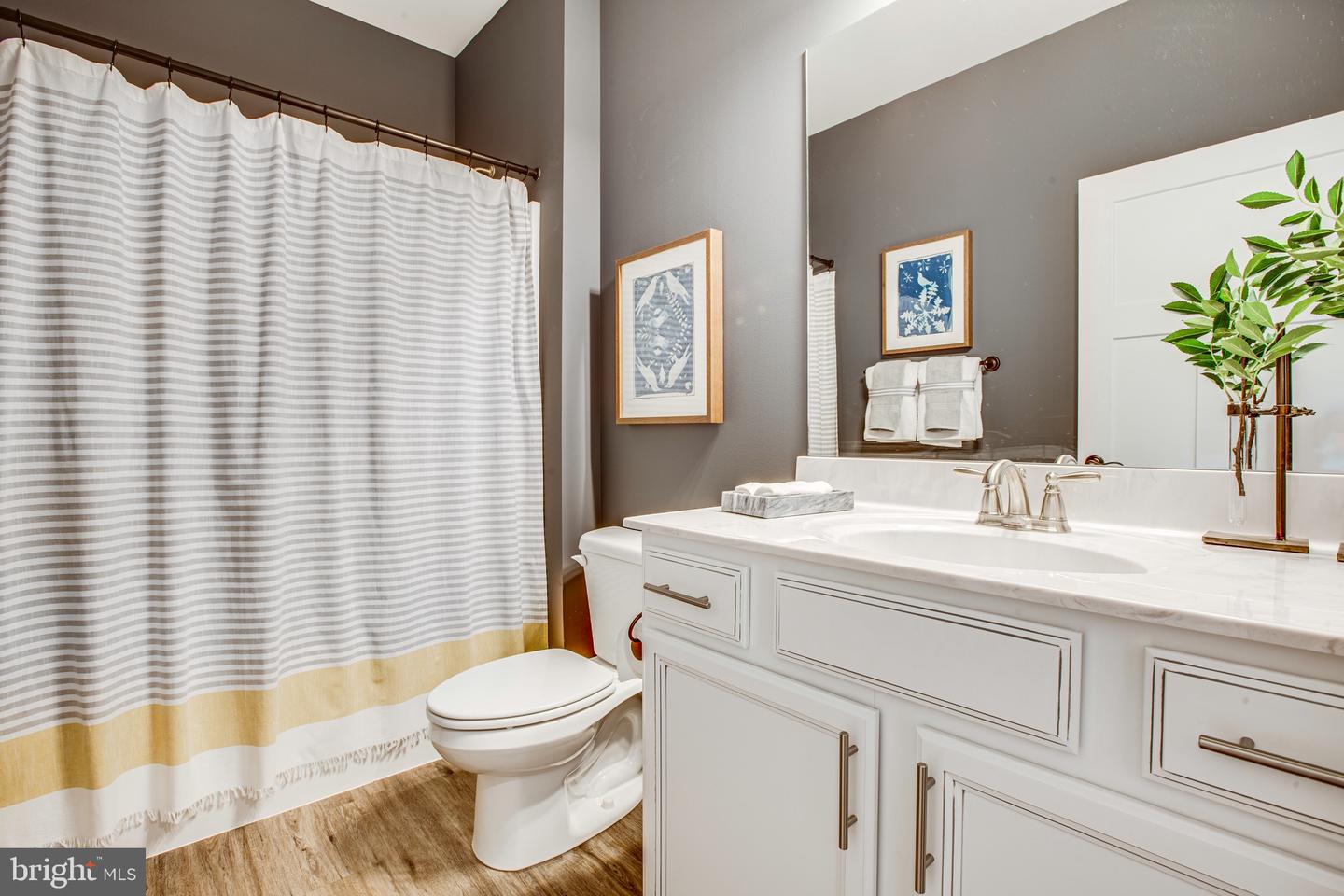 5229 WINDSOR DR, KING GEORGE, Virginia 22485, 4 Bedrooms Bedrooms, ,5 BathroomsBathrooms,Residential,For sale,5229 WINDSOR DR,VAKG2006500 MLS # VAKG2006500