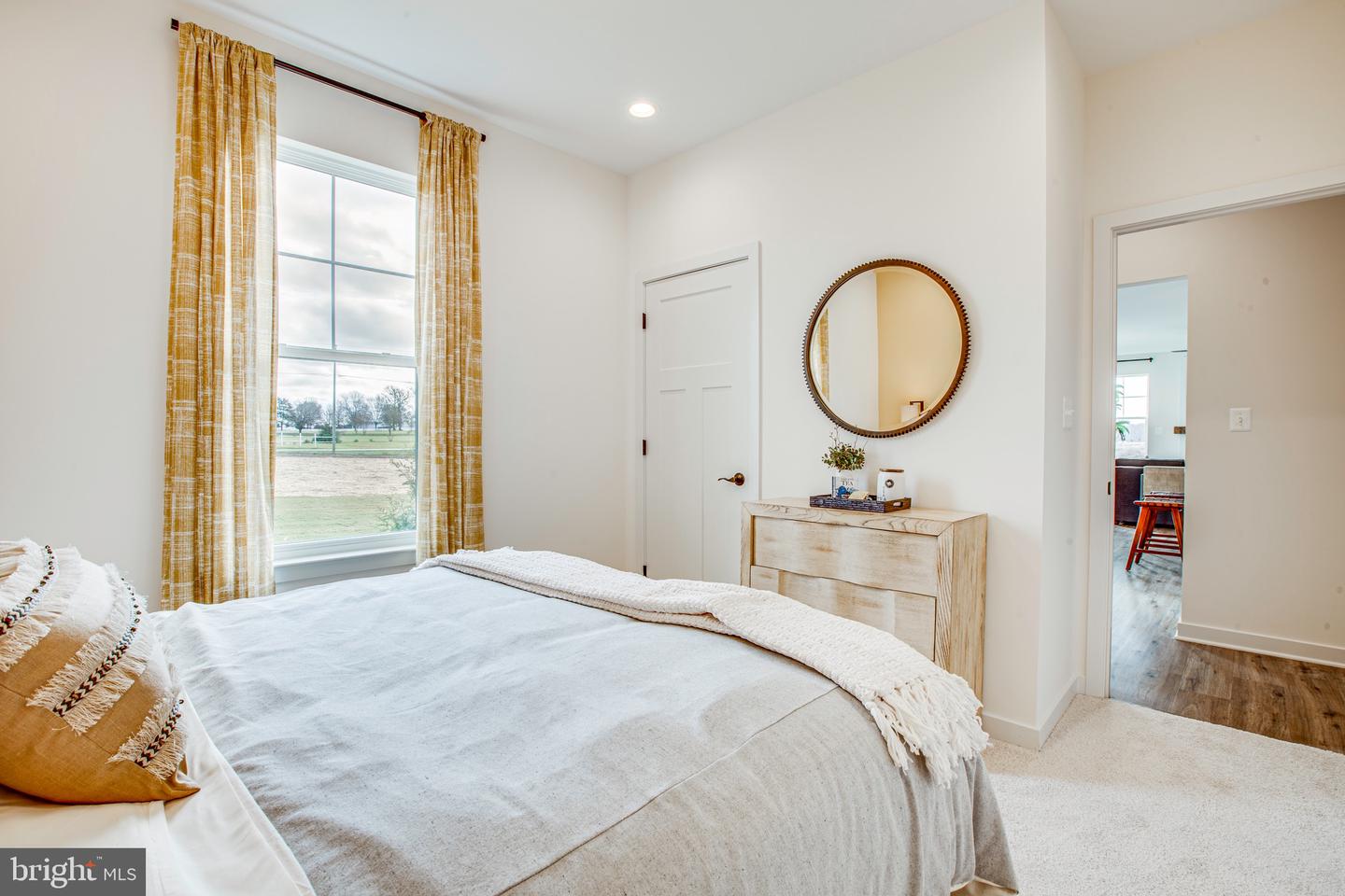 5229 WINDSOR DR, KING GEORGE, Virginia 22485, 4 Bedrooms Bedrooms, ,5 BathroomsBathrooms,Residential,For sale,5229 WINDSOR DR,VAKG2006500 MLS # VAKG2006500