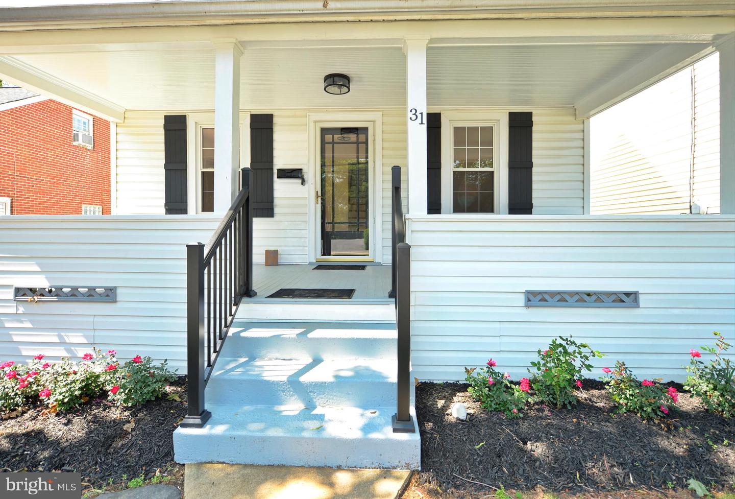 31 W WHITLOCK AVE, WINCHESTER, Virginia 22601, 3 Bedrooms Bedrooms, ,1 BathroomBathrooms,Residential,For sale,31 W WHITLOCK AVE,VAWI2007870 MLS # VAWI2007870