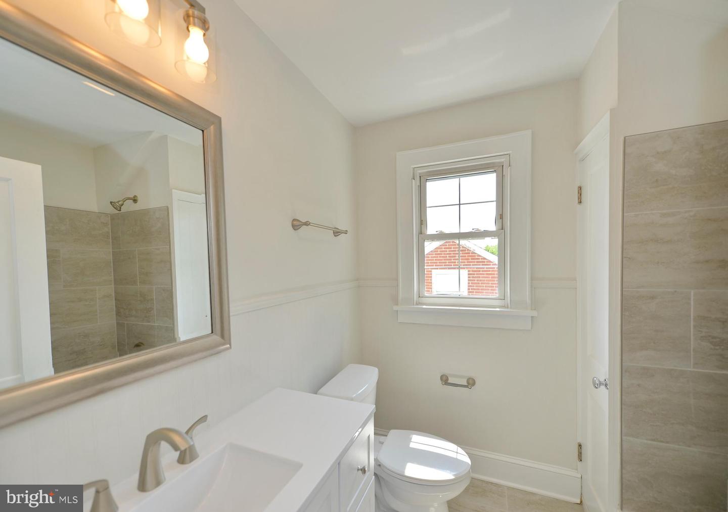 31 W WHITLOCK AVE, WINCHESTER, Virginia 22601, 3 Bedrooms Bedrooms, ,1 BathroomBathrooms,Residential,For sale,31 W WHITLOCK AVE,VAWI2007870 MLS # VAWI2007870