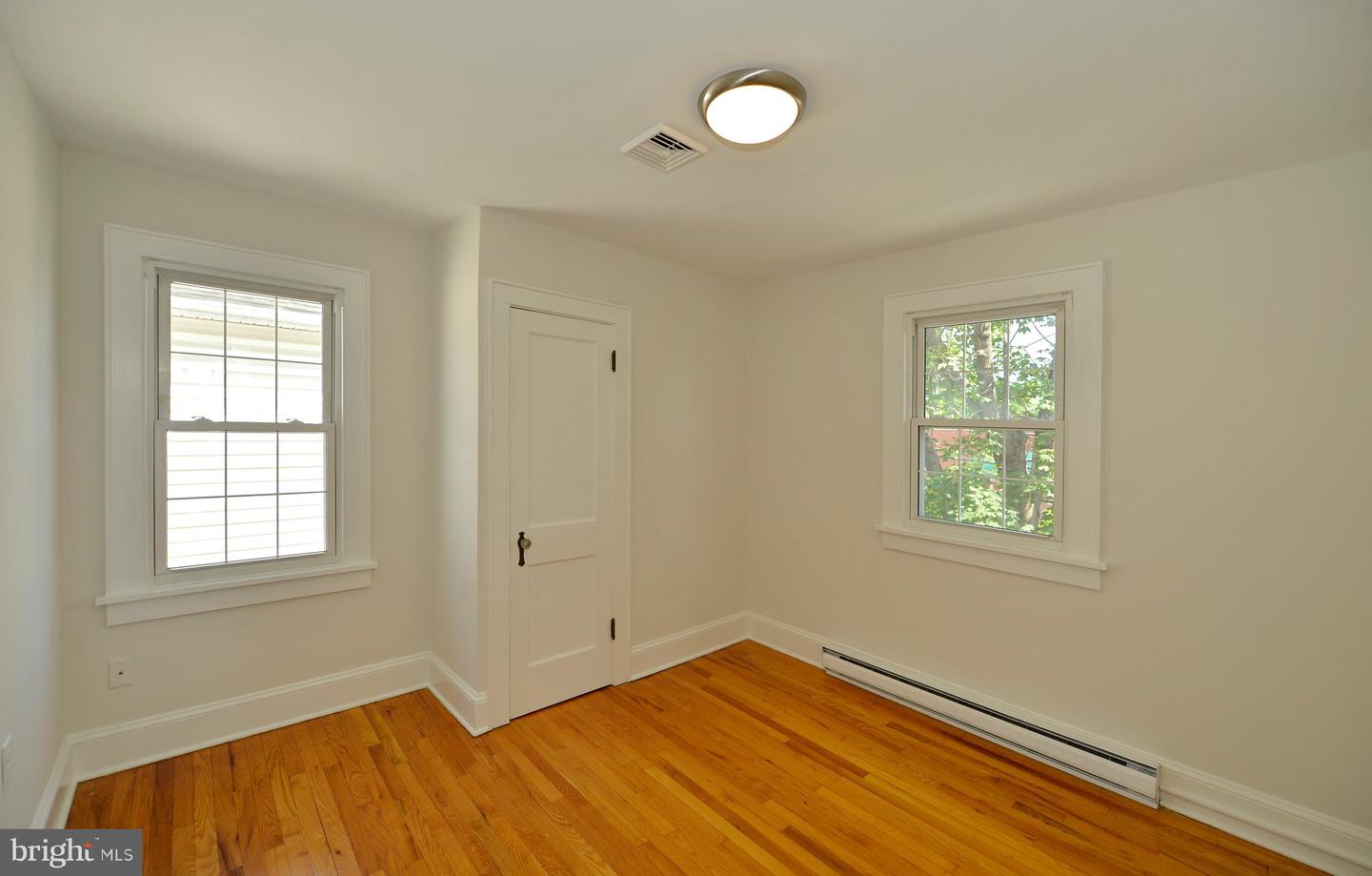 31 W WHITLOCK AVE, WINCHESTER, Virginia 22601, 3 Bedrooms Bedrooms, ,1 BathroomBathrooms,Residential,For sale,31 W WHITLOCK AVE,VAWI2007870 MLS # VAWI2007870