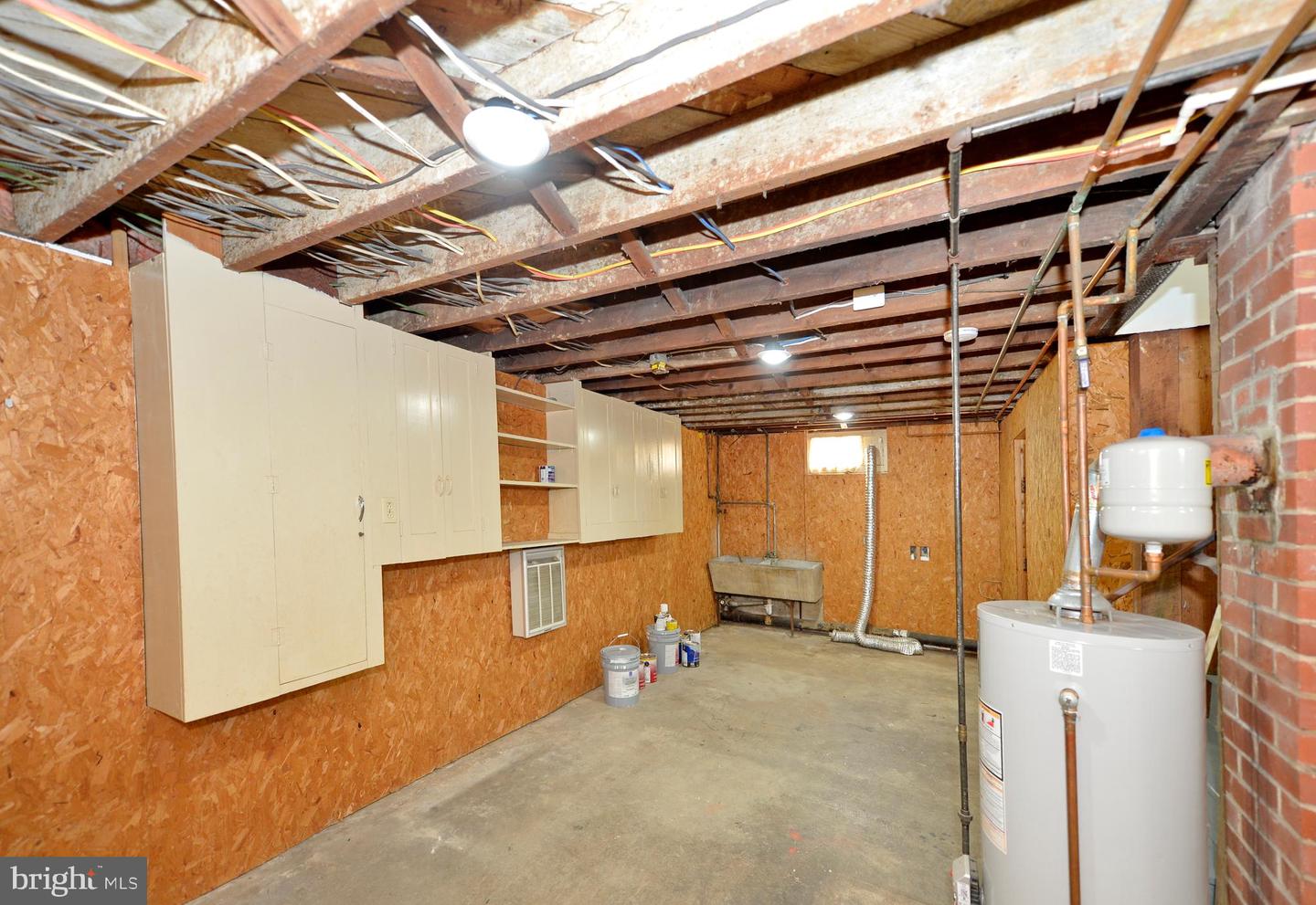 31 W WHITLOCK AVE, WINCHESTER, Virginia 22601, 3 Bedrooms Bedrooms, ,1 BathroomBathrooms,Residential,For sale,31 W WHITLOCK AVE,VAWI2007870 MLS # VAWI2007870
