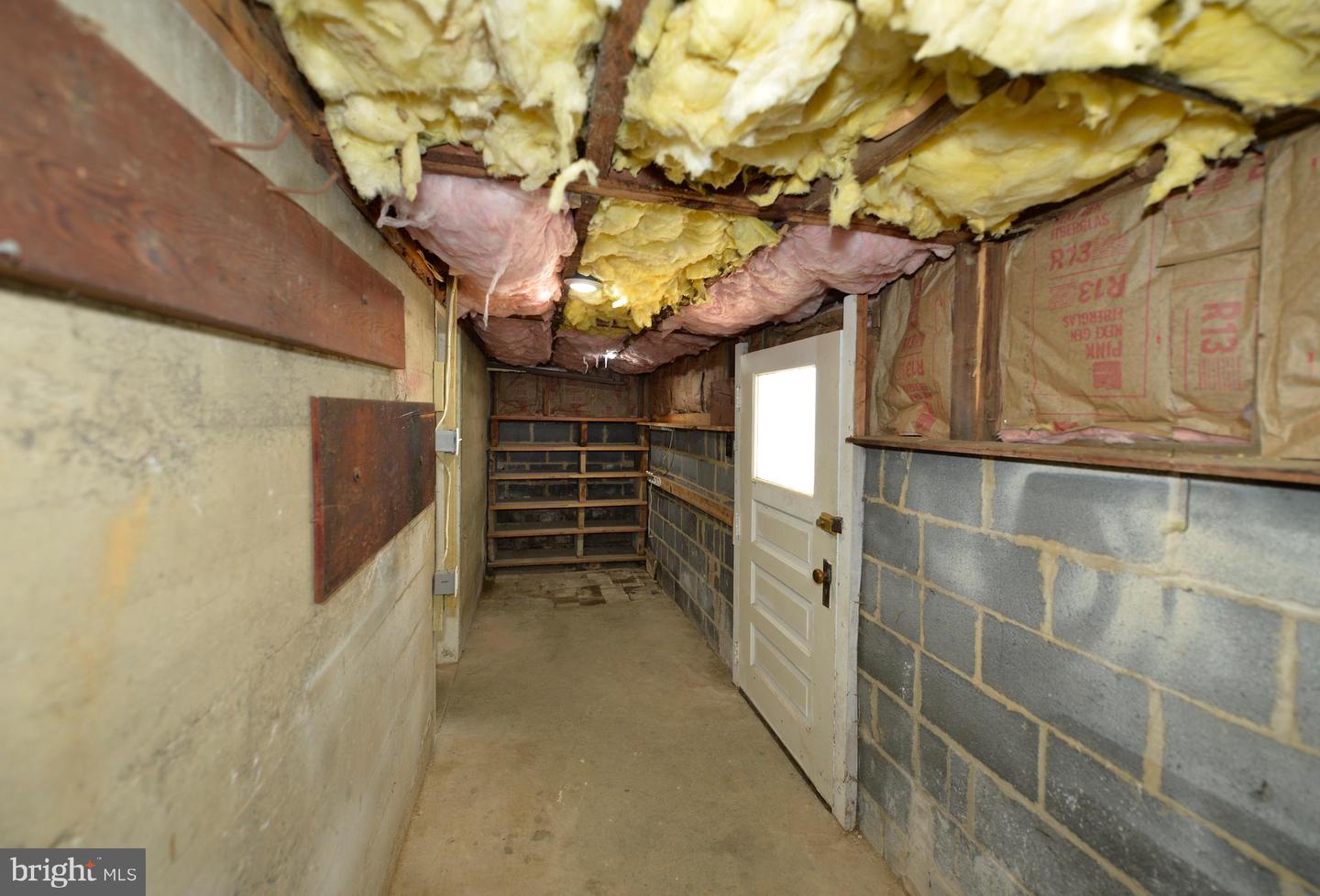 31 W WHITLOCK AVE, WINCHESTER, Virginia 22601, 3 Bedrooms Bedrooms, ,1 BathroomBathrooms,Residential,For sale,31 W WHITLOCK AVE,VAWI2007870 MLS # VAWI2007870