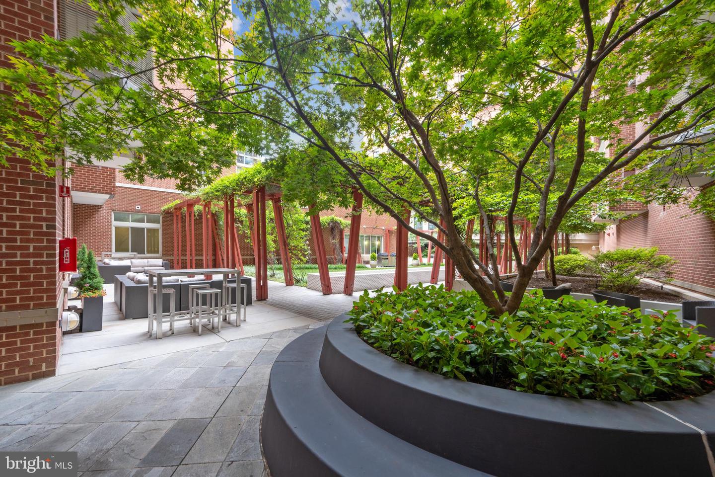 1000 NEW JERSEY AVE SE #315, WASHINGTON, District Of Columbia 20003, 1 Bedroom Bedrooms, ,1 BathroomBathrooms,Residential,For sale,1000 NEW JERSEY AVE SE #315,DCDC2203298 MLS # DCDC2203298