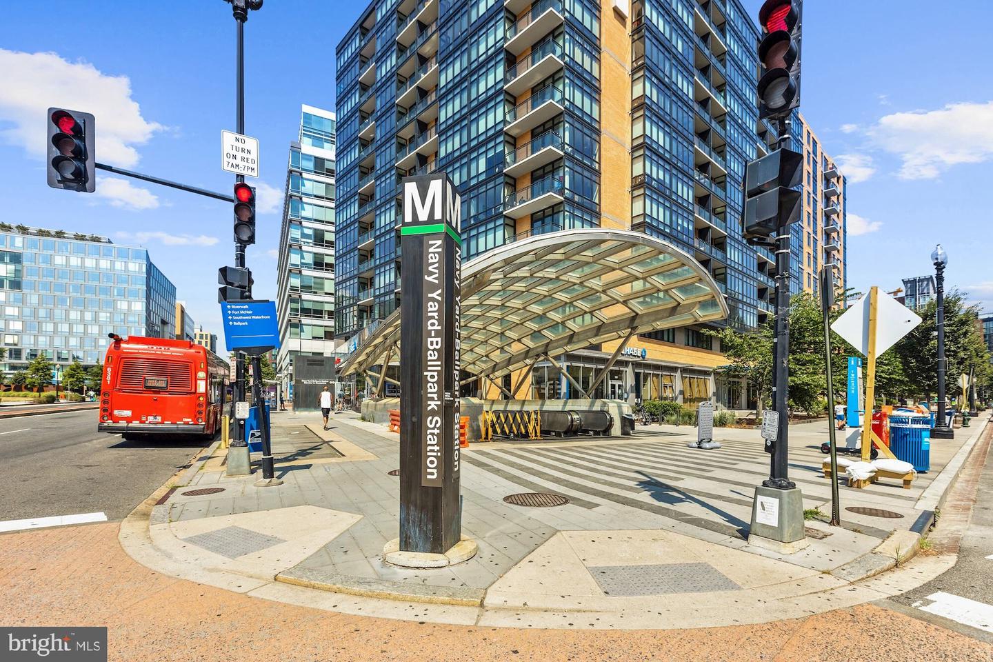 1000 NEW JERSEY AVE SE #315, WASHINGTON, District Of Columbia 20003, 1 Bedroom Bedrooms, ,1 BathroomBathrooms,Residential,For sale,1000 NEW JERSEY AVE SE #315,DCDC2203298 MLS # DCDC2203298