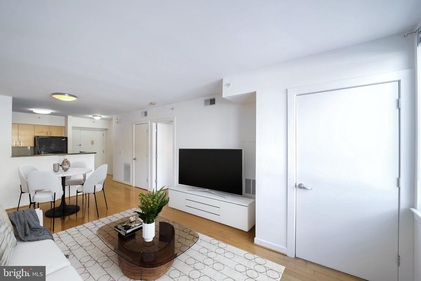 1000 NEW JERSEY AVE SE #315, WASHINGTON, District Of Columbia 20003, 1 Bedroom Bedrooms, ,1 BathroomBathrooms,Residential,For sale,1000 NEW JERSEY AVE SE #315,DCDC2203298 MLS # DCDC2203298