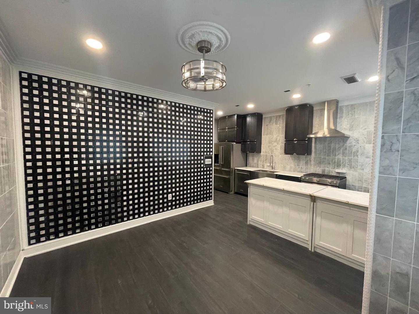 625 SLATERS LN #G4, ALEXANDRIA, Virginia 22314, 1 Bedroom Bedrooms, ,1 BathroomBathrooms,Residential,For sale,625 SLATERS LN #G4,VAAX2045908 MLS # VAAX2045908
