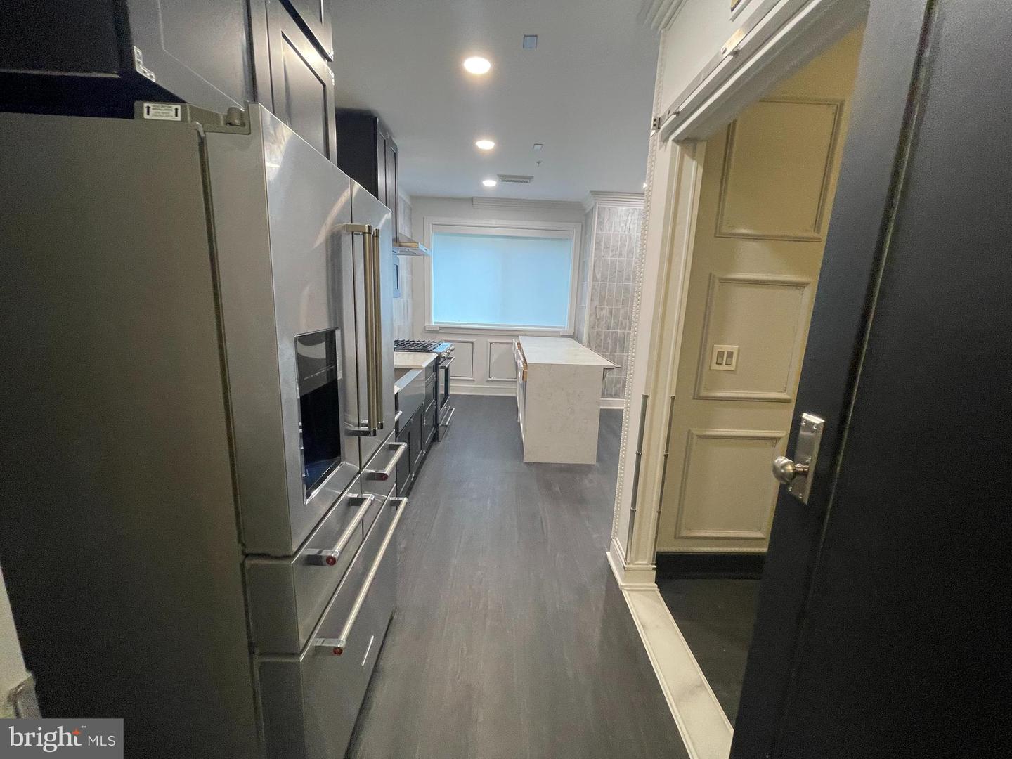 625 SLATERS LN #G4, ALEXANDRIA, Virginia 22314, 1 Bedroom Bedrooms, ,1 BathroomBathrooms,Residential,For sale,625 SLATERS LN #G4,VAAX2045908 MLS # VAAX2045908