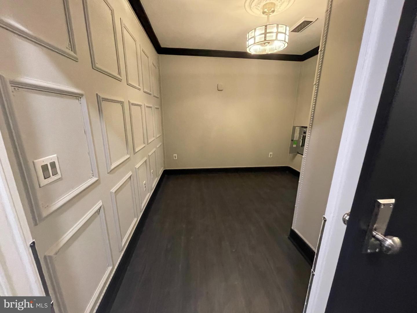 625 SLATERS LN #G4, ALEXANDRIA, Virginia 22314, 1 Bedroom Bedrooms, ,1 BathroomBathrooms,Residential,For sale,625 SLATERS LN #G4,VAAX2045908 MLS # VAAX2045908