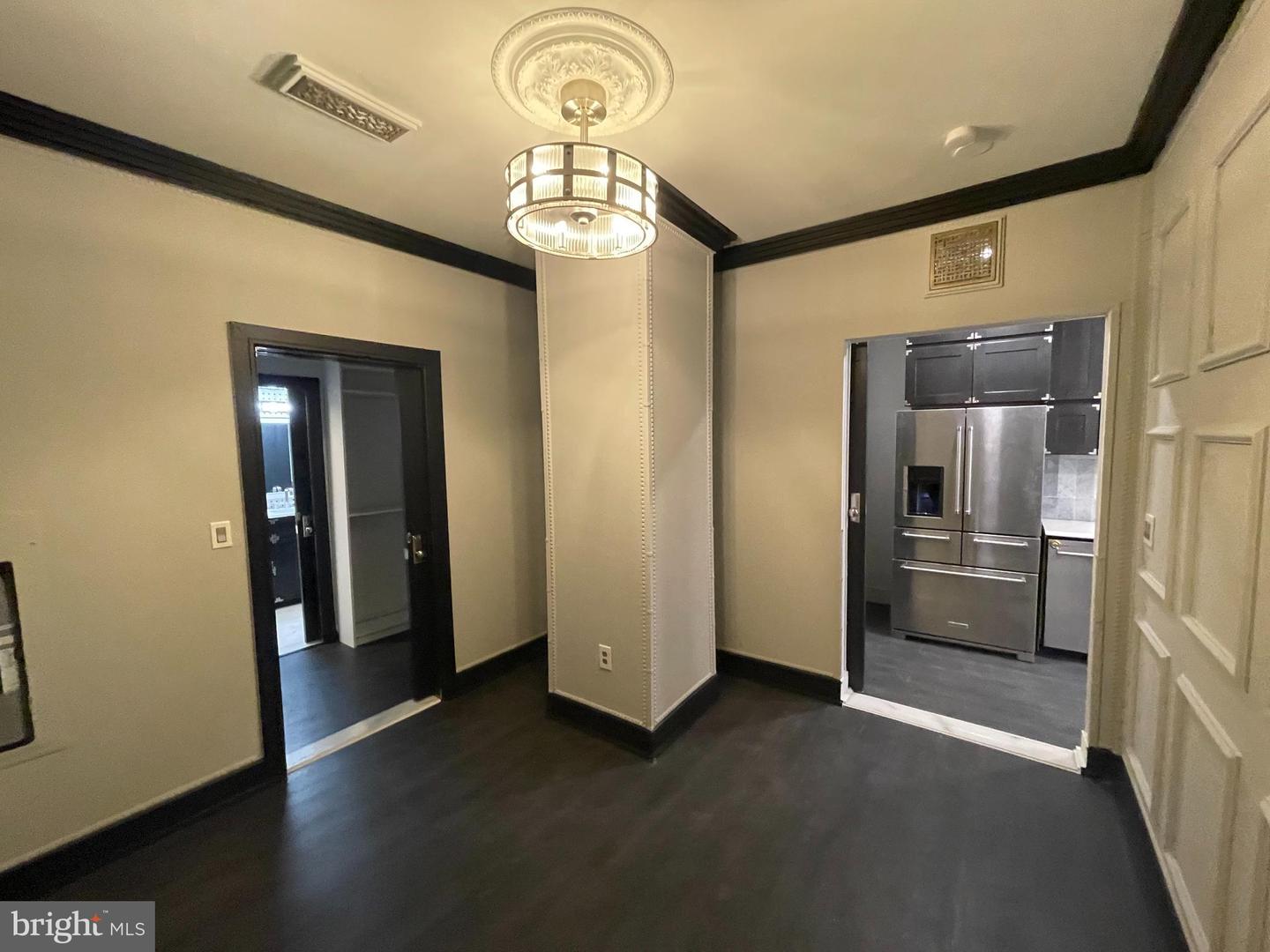 625 SLATERS LN #G4, ALEXANDRIA, Virginia 22314, 1 Bedroom Bedrooms, ,1 BathroomBathrooms,Residential,For sale,625 SLATERS LN #G4,VAAX2045908 MLS # VAAX2045908