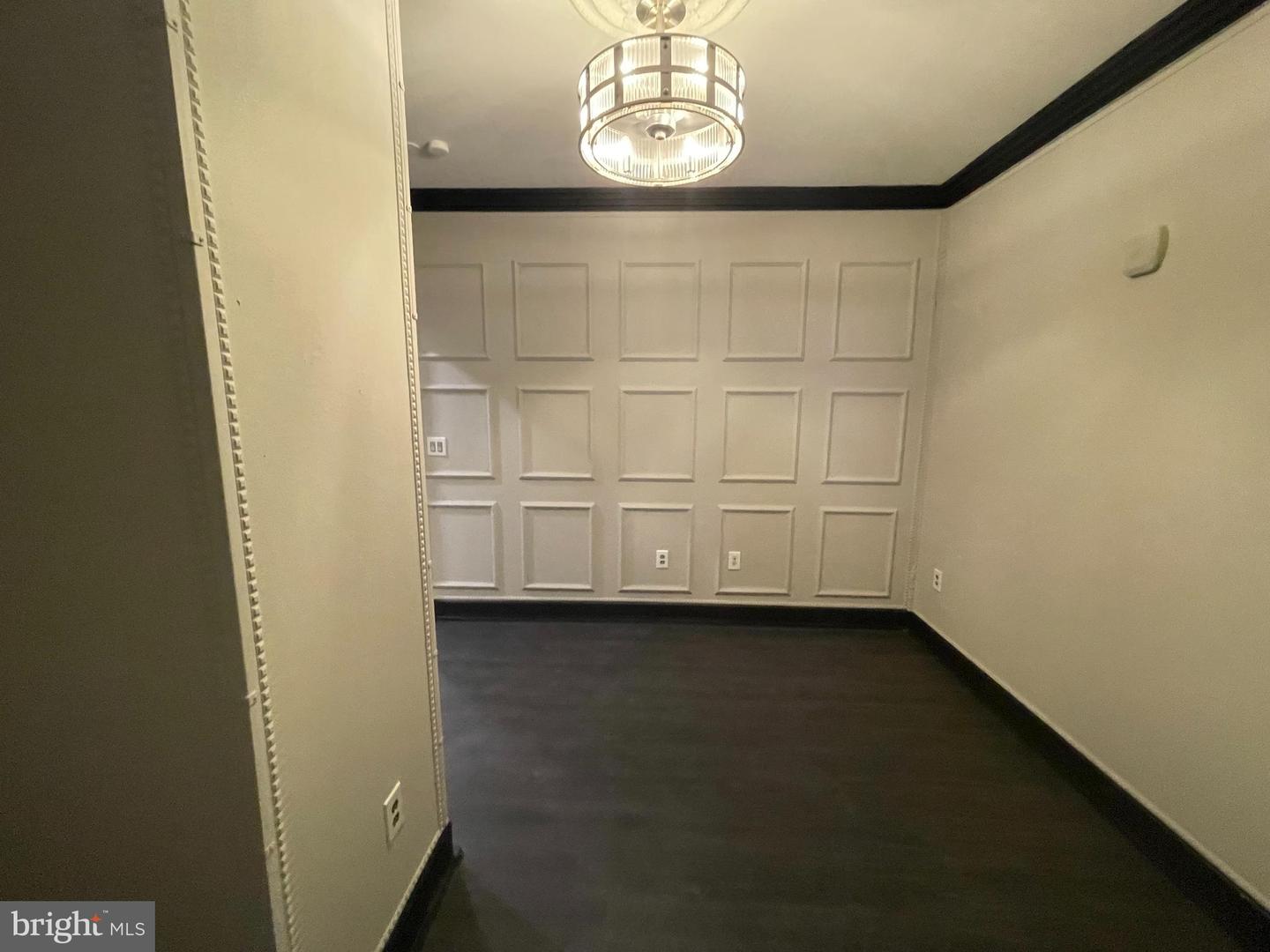 625 SLATERS LN #G4, ALEXANDRIA, Virginia 22314, 1 Bedroom Bedrooms, ,1 BathroomBathrooms,Residential,For sale,625 SLATERS LN #G4,VAAX2045908 MLS # VAAX2045908