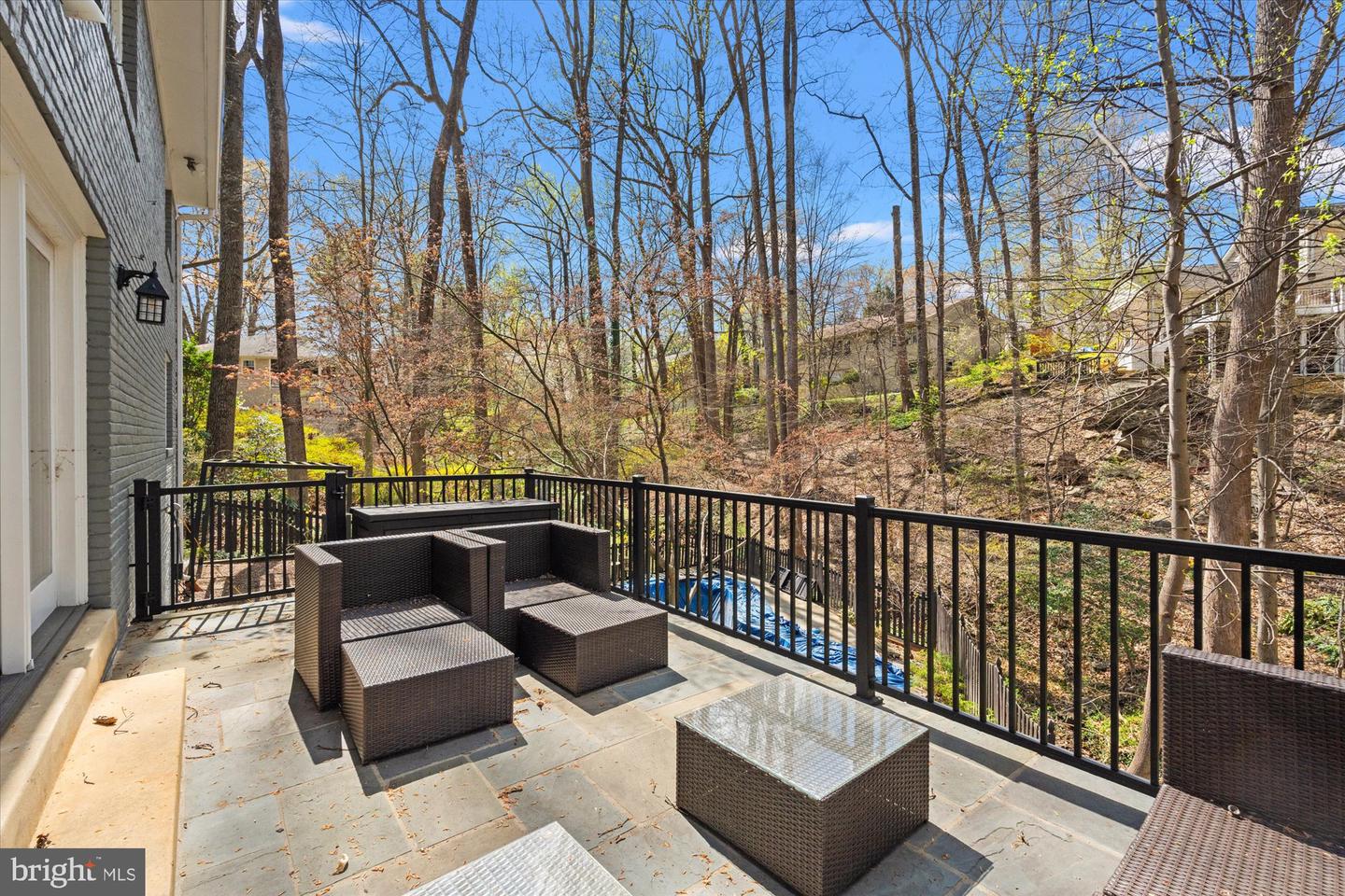 1426 HIGHWOOD DR, MCLEAN, Virginia 22101, 6 Bedrooms Bedrooms, ,3 BathroomsBathrooms,Residential,For sale,1426 HIGHWOOD DR,VAFX2244414 MLS # VAFX2244414
