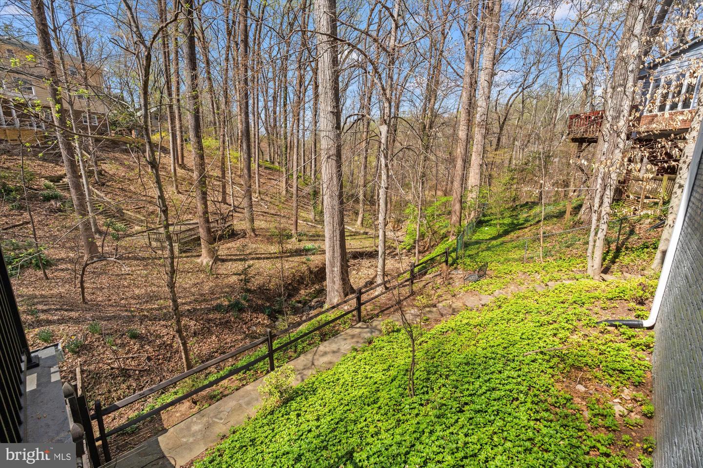 1426 HIGHWOOD DR, MCLEAN, Virginia 22101, 6 Bedrooms Bedrooms, ,3 BathroomsBathrooms,Residential,For sale,1426 HIGHWOOD DR,VAFX2244414 MLS # VAFX2244414
