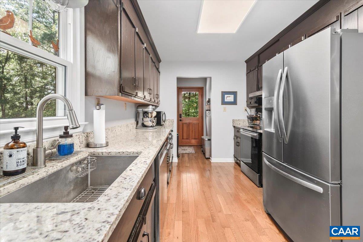 261 CARRINGTON LN, ROSELAND, Virginia 22967, 4 Bedrooms Bedrooms, ,3 BathroomsBathrooms,Residential,For sale,261 CARRINGTON LN,665151 MLS # 665151
