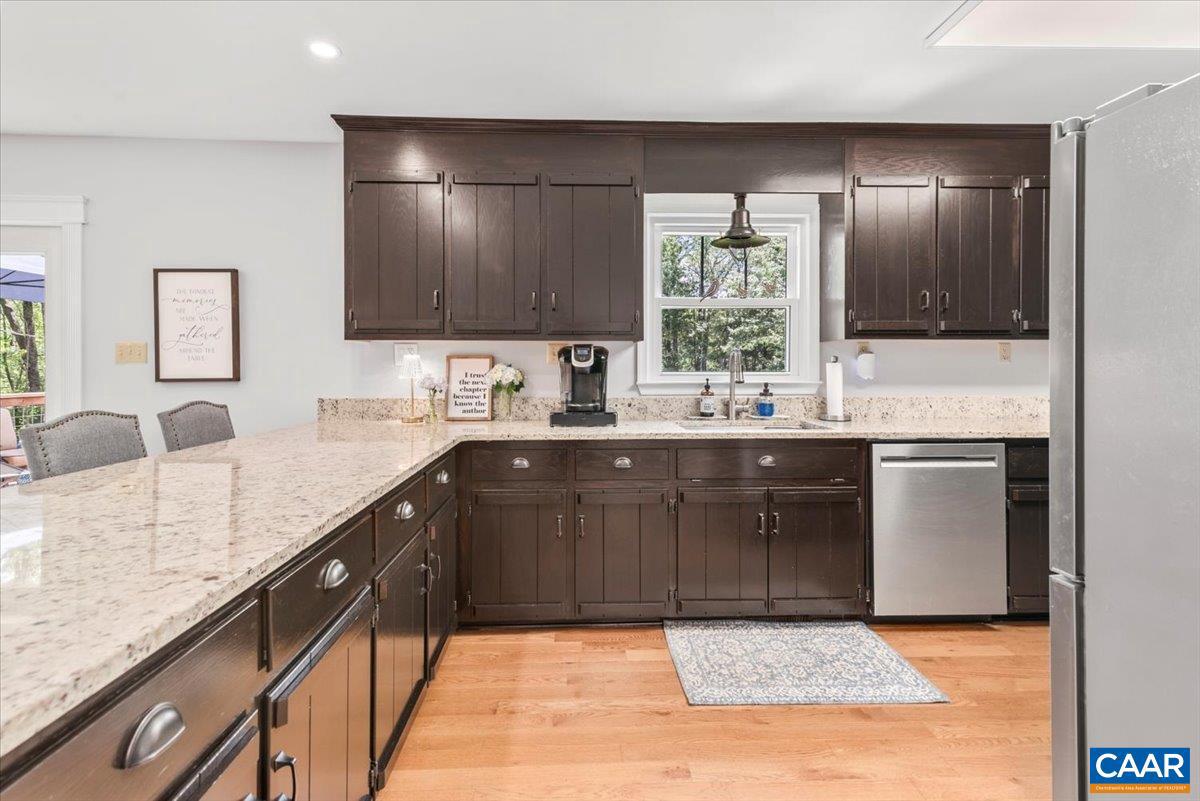 261 CARRINGTON LN, ROSELAND, Virginia 22967, 4 Bedrooms Bedrooms, ,3 BathroomsBathrooms,Residential,For sale,261 CARRINGTON LN,665151 MLS # 665151