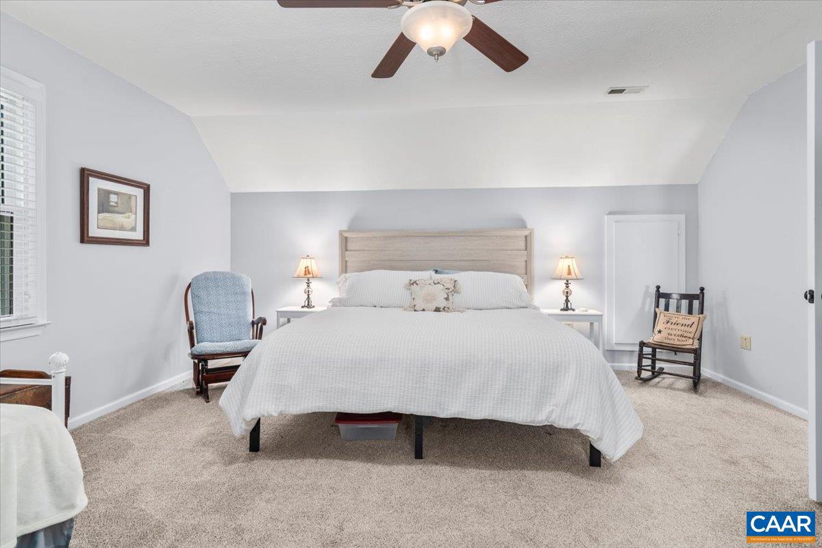 261 CARRINGTON LN, ROSELAND, Virginia 22967, 4 Bedrooms Bedrooms, ,3 BathroomsBathrooms,Residential,For sale,261 CARRINGTON LN,665151 MLS # 665151