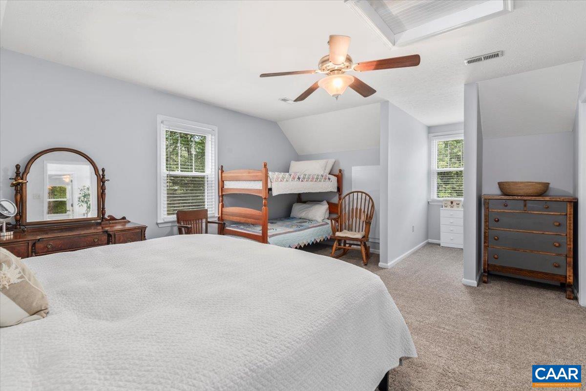 261 CARRINGTON LN, ROSELAND, Virginia 22967, 4 Bedrooms Bedrooms, ,3 BathroomsBathrooms,Residential,For sale,261 CARRINGTON LN,665151 MLS # 665151