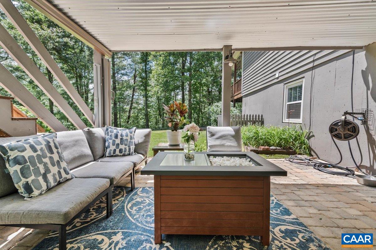 261 CARRINGTON LN, ROSELAND, Virginia 22967, 4 Bedrooms Bedrooms, ,3 BathroomsBathrooms,Residential,For sale,261 CARRINGTON LN,665151 MLS # 665151