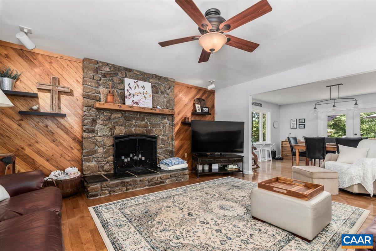 261 CARRINGTON LN, ROSELAND, Virginia 22967, 4 Bedrooms Bedrooms, ,3 BathroomsBathrooms,Residential,For sale,261 CARRINGTON LN,665151 MLS # 665151
