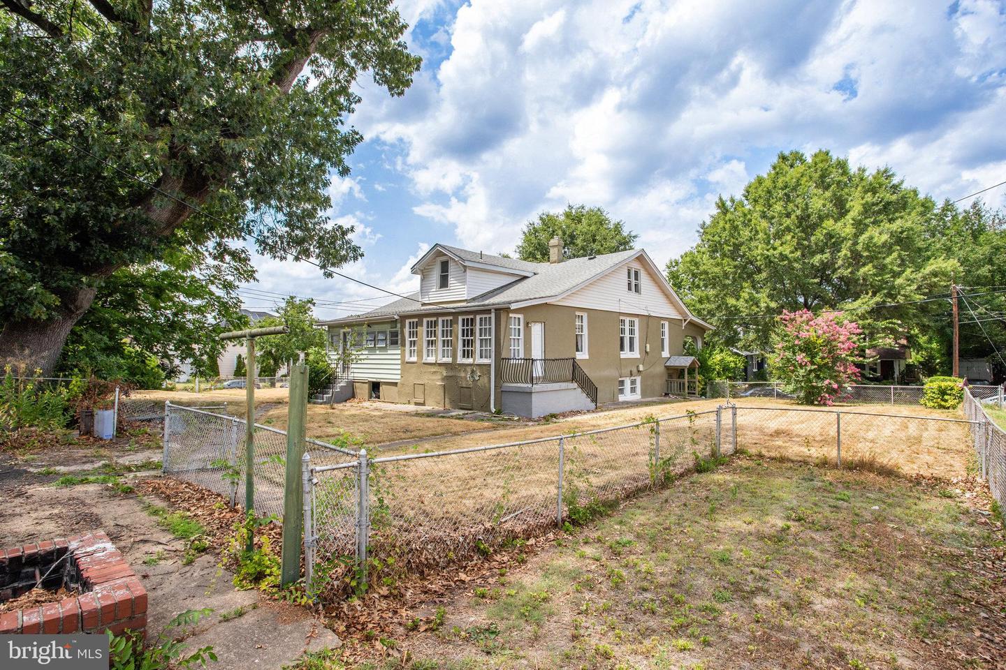 3001 CHANNING ST NE, WASHINGTON, District Of Columbia 20018, 5 Bedrooms Bedrooms, ,2 BathroomsBathrooms,Residential,For sale,3001 CHANNING ST NE,DCDC2184608 MLS # DCDC2184608