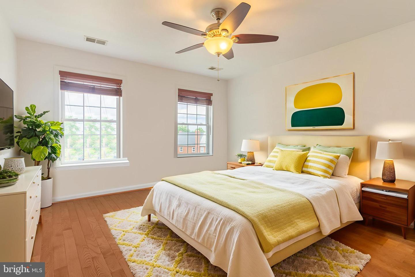 1986 RETTA GILLIAM CT SE, WASHINGTON, District Of Columbia 20020, 3 Bedrooms Bedrooms, ,3 BathroomsBathrooms,Residential,For sale,1986 RETTA GILLIAM CT SE,DCDC2185422 MLS # DCDC2185422