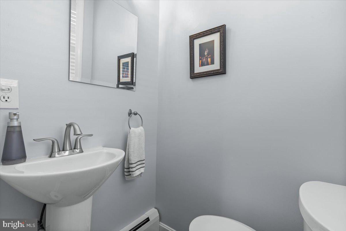 2652 WOODLEY PL NW, WASHINGTON, District Of Columbia 20008, 4 Bedrooms Bedrooms, ,3 BathroomsBathrooms,Residential,For sale,2652 WOODLEY PL NW,DCDC2187388 MLS # DCDC2187388
