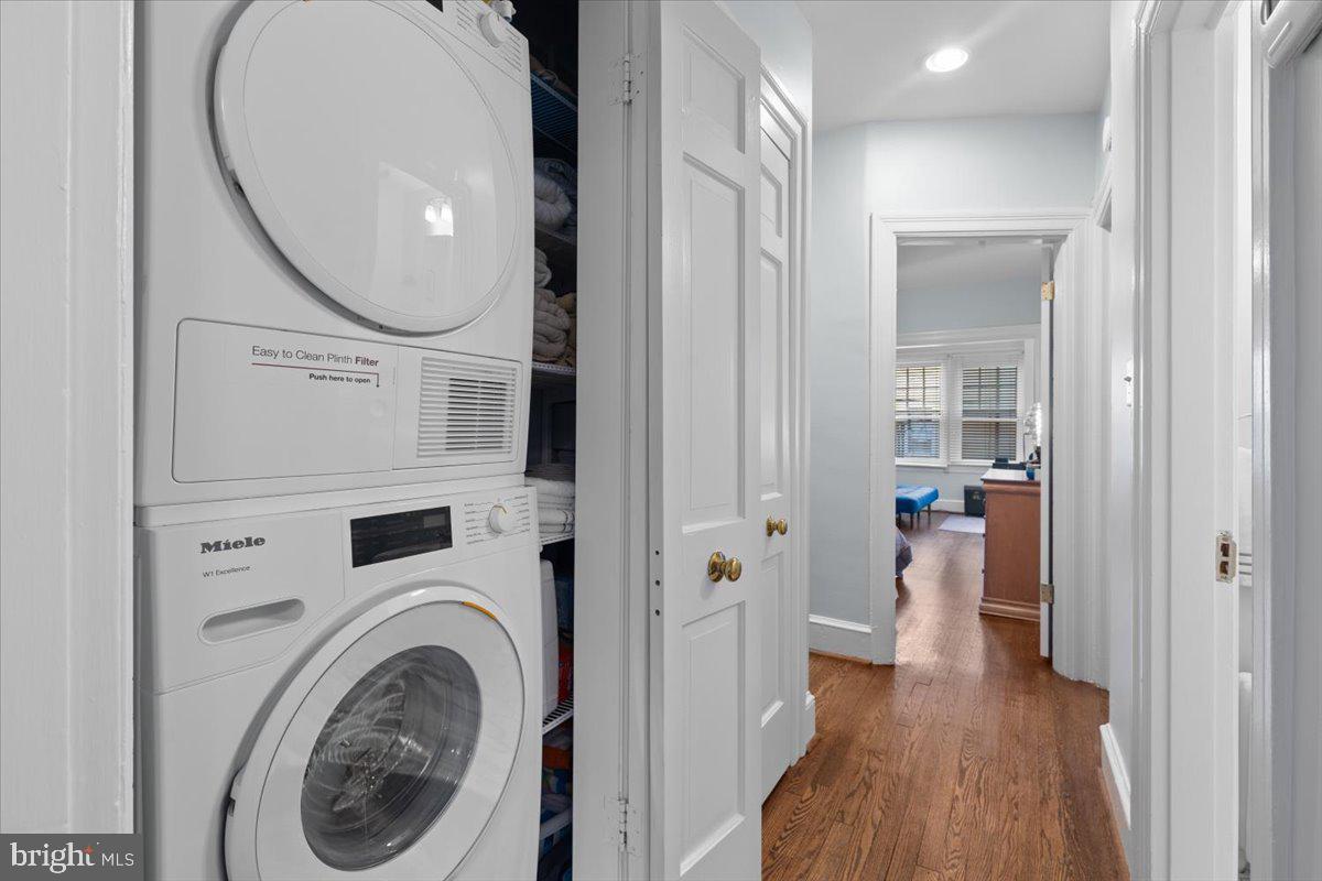 2652 WOODLEY PL NW, WASHINGTON, District Of Columbia 20008, 4 Bedrooms Bedrooms, ,3 BathroomsBathrooms,Residential,For sale,2652 WOODLEY PL NW,DCDC2187388 MLS # DCDC2187388