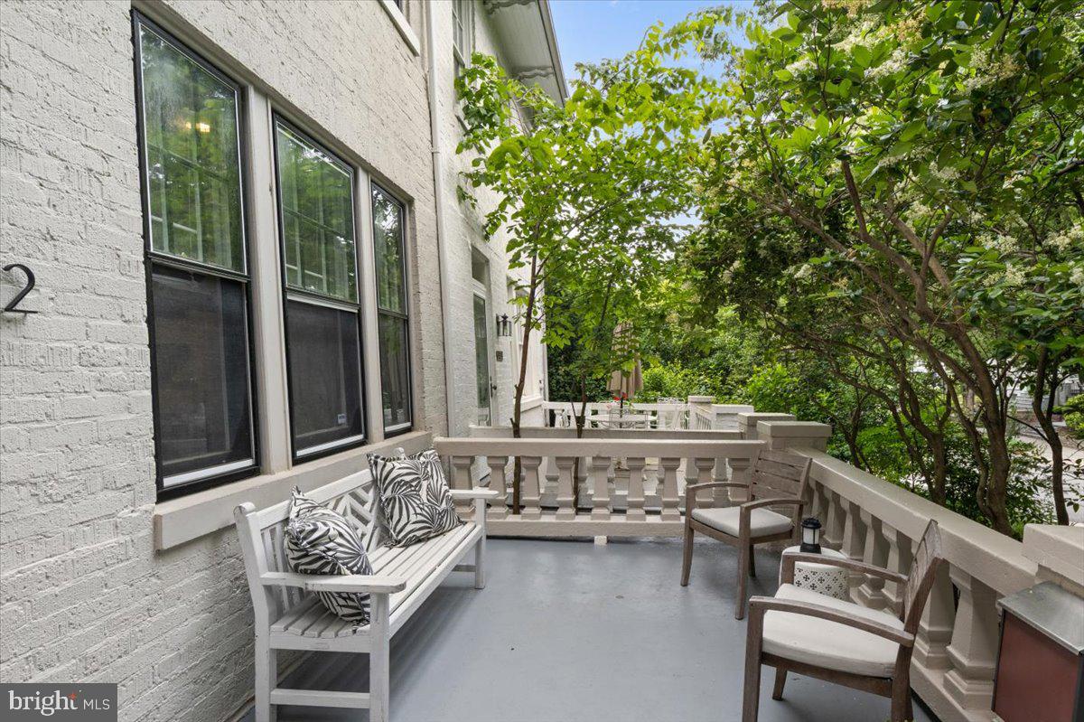 2652 WOODLEY PL NW, WASHINGTON, District Of Columbia 20008, 4 Bedrooms Bedrooms, ,3 BathroomsBathrooms,Residential,For sale,2652 WOODLEY PL NW,DCDC2187388 MLS # DCDC2187388