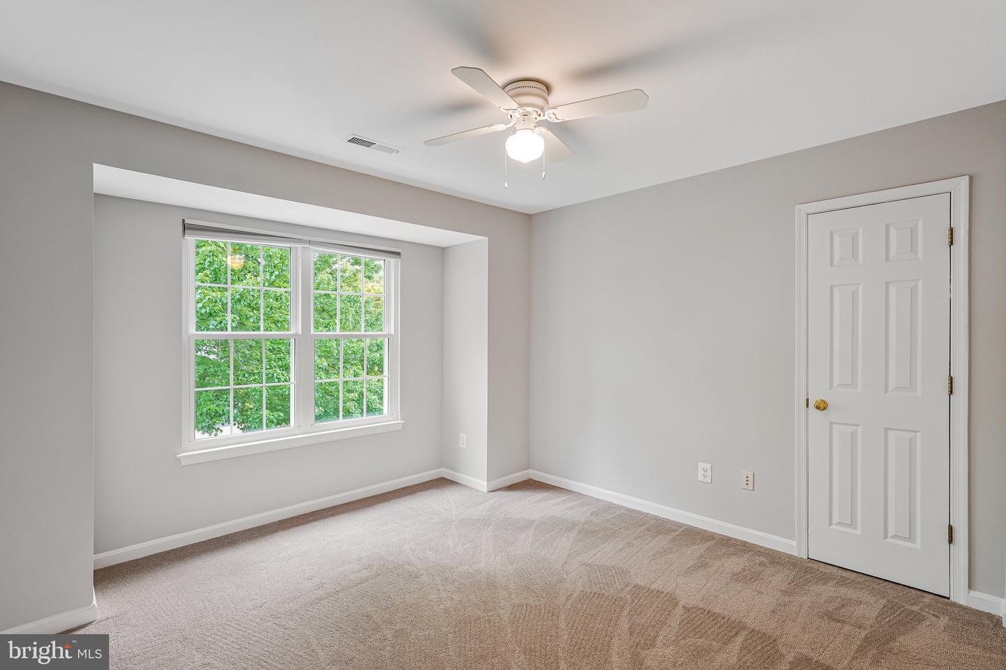 218 FOXBOROUGH DR SW, LEESBURG, Virginia 20175, 4 Bedrooms Bedrooms, ,3 BathroomsBathrooms,Residential,For sale,218 FOXBOROUGH DR SW,VALO2091906 MLS # VALO2091906